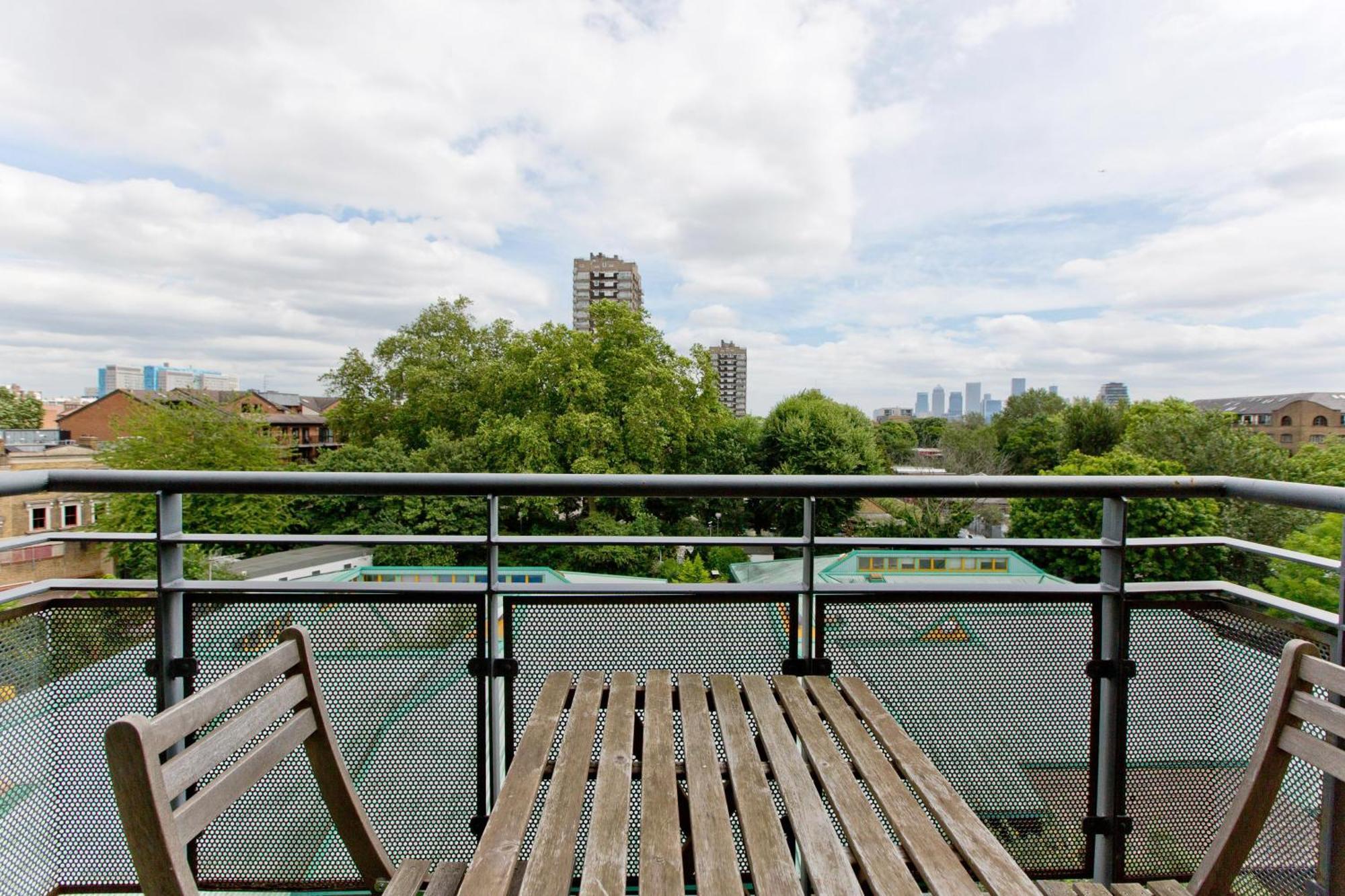 Imperial Onedin Point-Tower Hill Apartment Londýn Exteriér fotografie